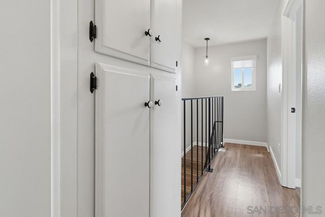 5516 Caminito Roberto, San Diego, CA 92111