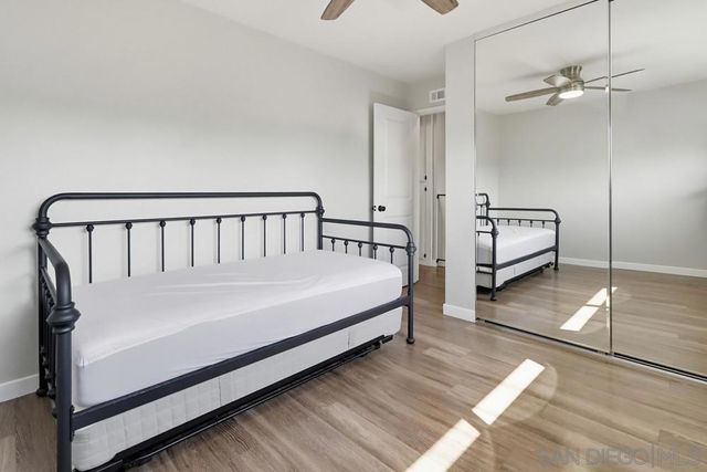 5516 Caminito Roberto, San Diego, CA 92111