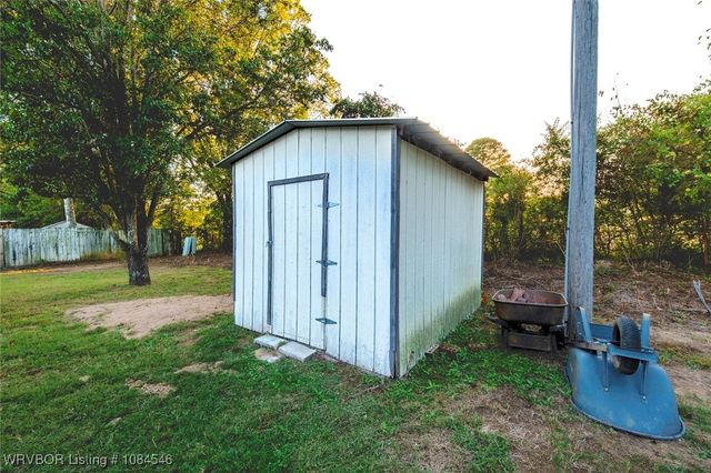 1605 Preakness Place, Sallisaw, OK 74955