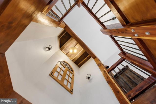 3967 HIDDEN VALLEY LN, Linden, VA 22642