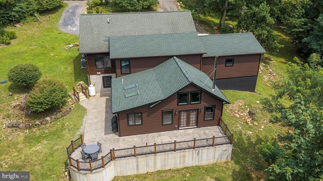 3967 HIDDEN VALLEY LN, Linden, VA 22642