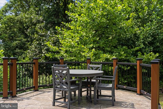 3967 HIDDEN VALLEY LN, Linden, VA 22642