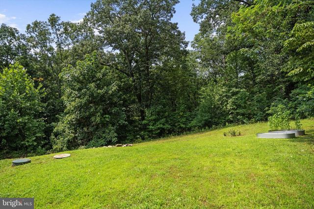 3967 HIDDEN VALLEY LN, Linden, VA 22642