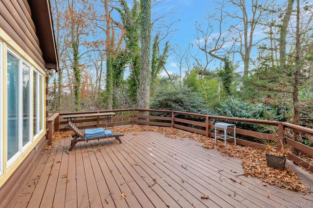 62 Birch Hill Road, Mount Sinai, NY 11766