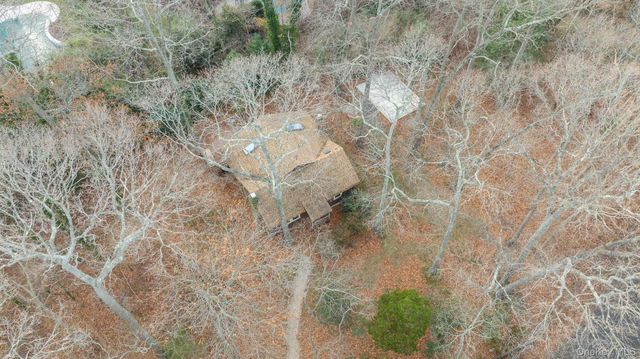 62 Birch Hill Road, Mount Sinai, NY 11766