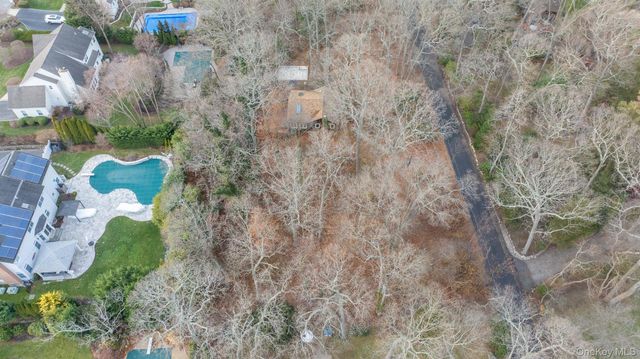 62 Birch Hill Road, Mount Sinai, NY 11766