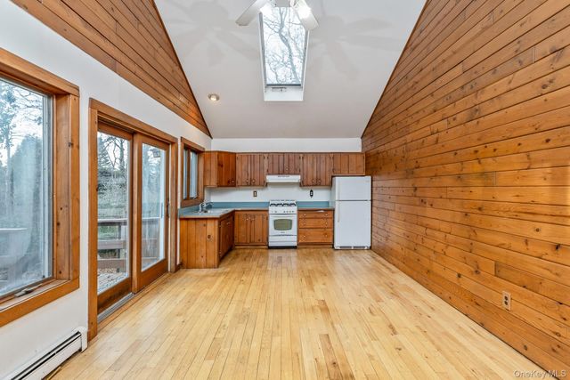 62 Birch Hill Road, Mount Sinai, NY 11766