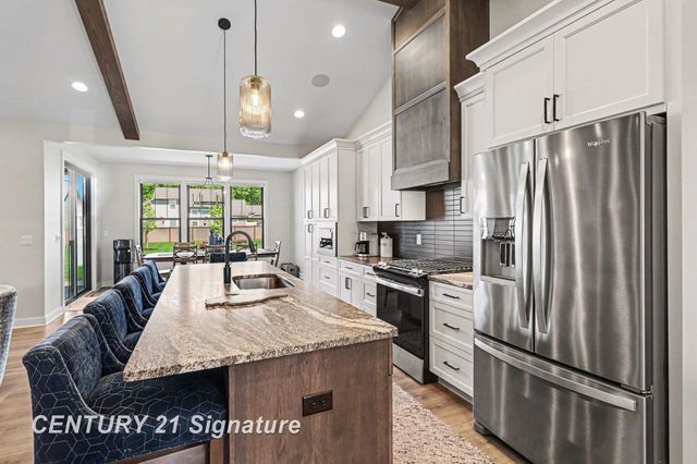 8836 Copper Court, Freeland, MI 48623