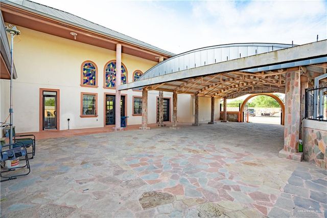 508 N El Paisano Road, Rio Grande City, TX 78582