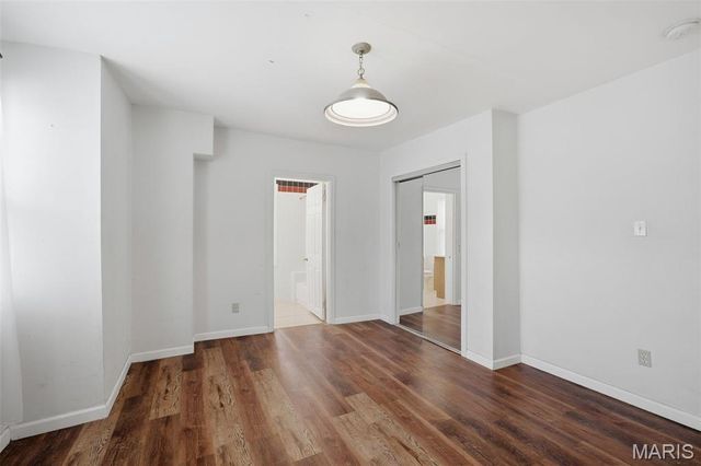 9512 Tennyson Avenue, Overland, MO 63114