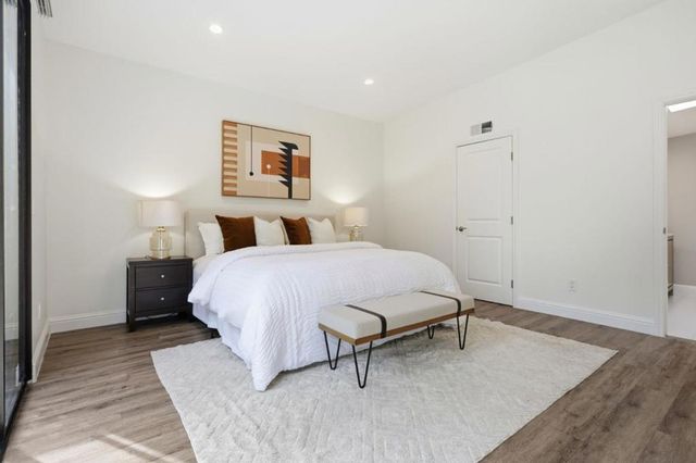 78 Poinsettia Avenue, San Mateo, CA 94403