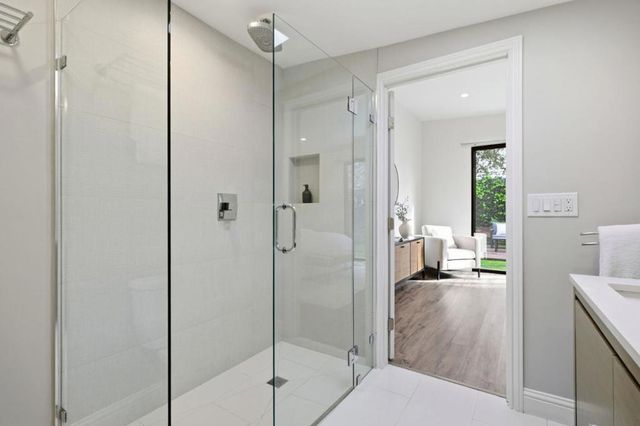 78 Poinsettia Avenue, San Mateo, CA 94403