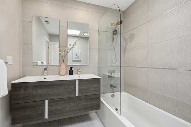 78 Poinsettia Avenue, San Mateo, CA 94403