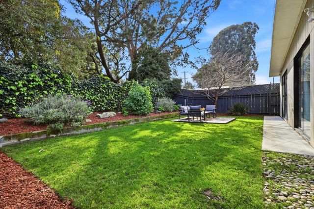 78 Poinsettia Avenue, San Mateo, CA 94403