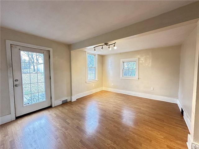 10043 Calvin St, Penn Hills, PA 15235