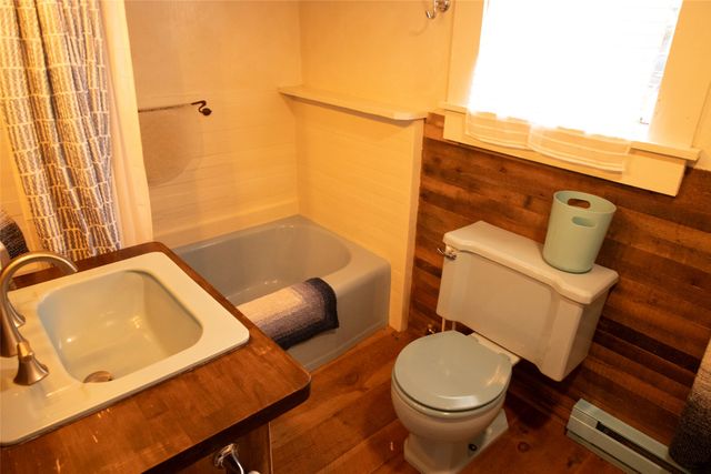 10 Rail Road, Cerrillos, NM 87010