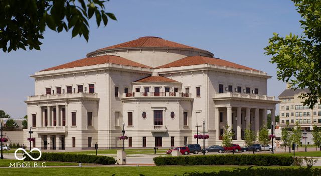 912 W Auman Drive, Carmel, IN 46032