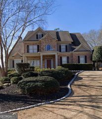 905 Misty Wood Lane, Suwanee, GA 30024
