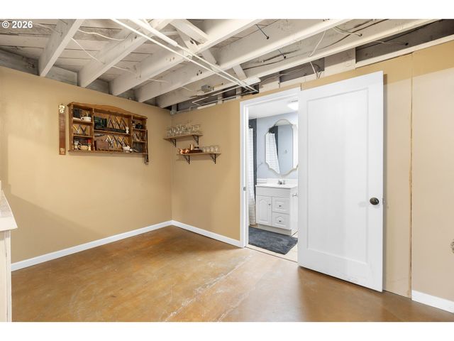 4126 Ne 105TH Ave, Portland, OR 97220