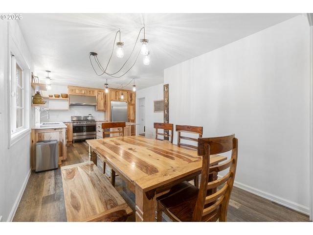 4126 Ne 105TH Ave, Portland, OR 97220