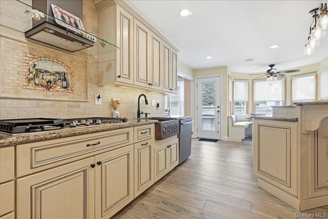 2785 Harvey Avenue, Oceanside, NY 11572