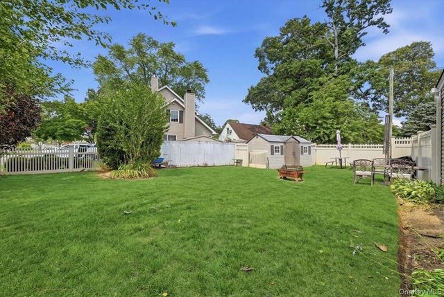 2785 Harvey Avenue, Oceanside, NY 11572
