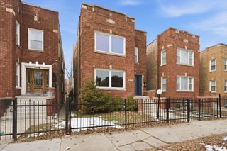 8026 S Dobson Avenue, Chicago, IL 60619