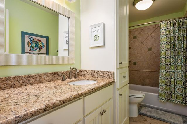 804 Eastview, Crystal Beach, TX 77650