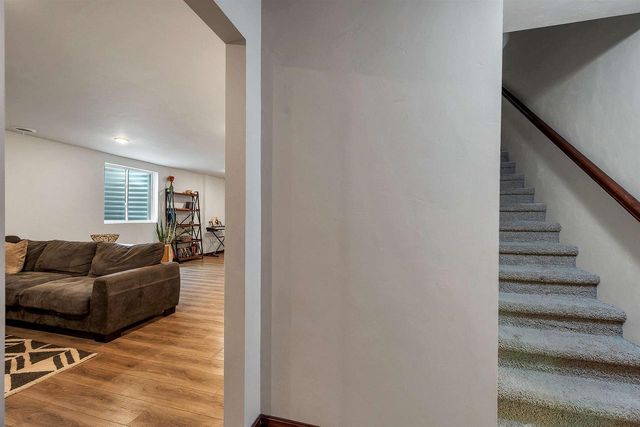 1014 LA COUNT ROAD, Green Bay, WI 54313