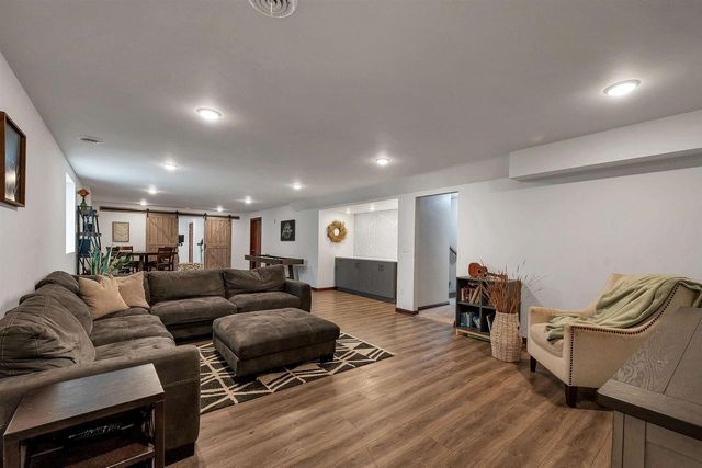 1014 LA COUNT ROAD, Green Bay, WI 54313