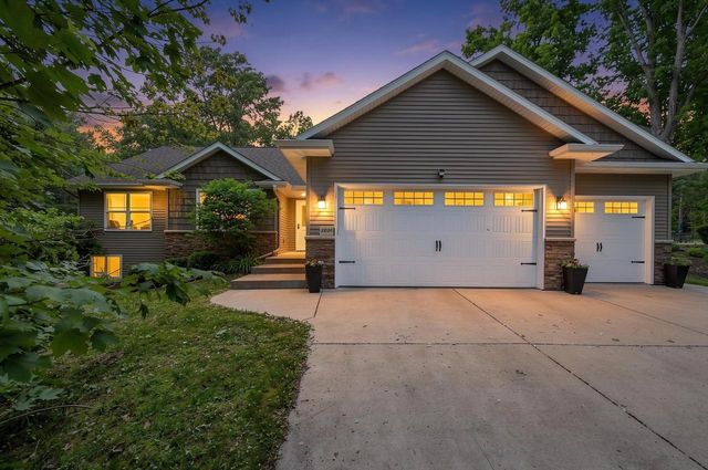 1014 LA COUNT ROAD, Green Bay, WI 54313