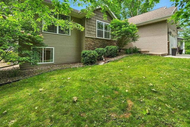1014 LA COUNT ROAD, Green Bay, WI 54313
