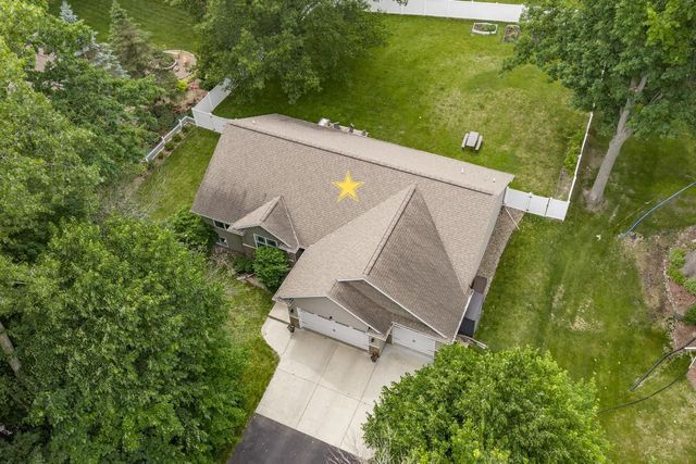 1014 LA COUNT ROAD, Green Bay, WI 54313