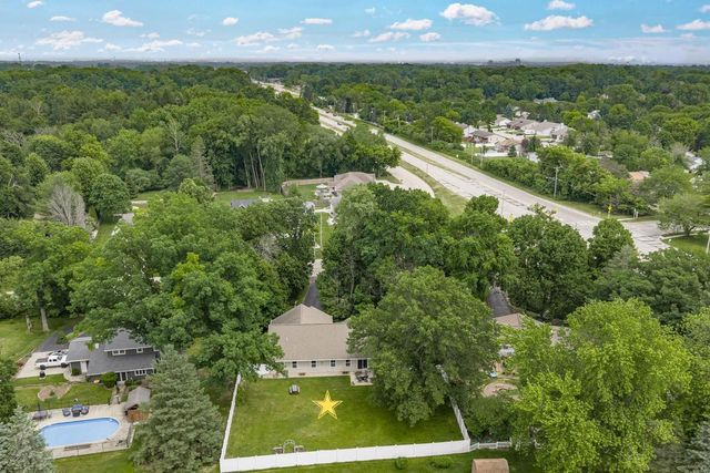 1014 LA COUNT ROAD, Green Bay, WI 54313