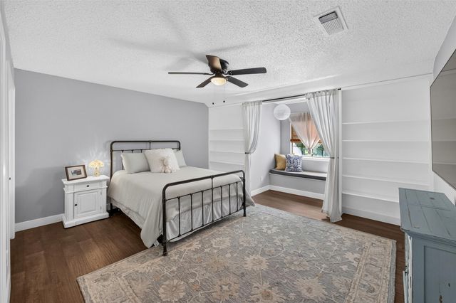 1609 Ems Road W, Fort Worth, TX 76116