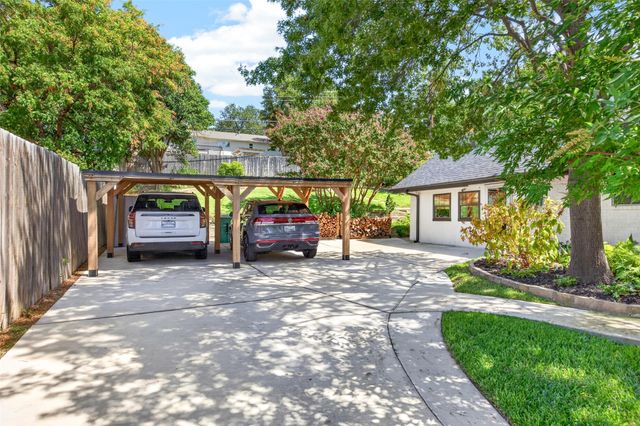 1609 Ems Road W, Fort Worth, TX 76116