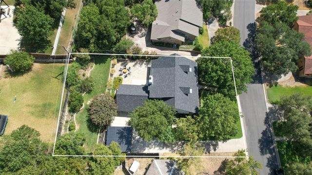 1609 Ems Road W, Fort Worth, TX 76116
