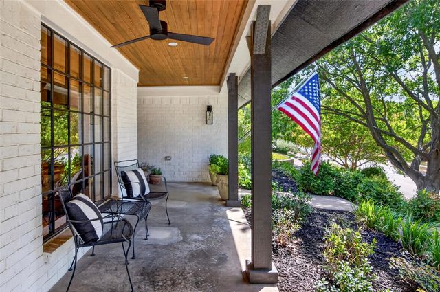 1609 Ems Road W, Fort Worth, TX 76116