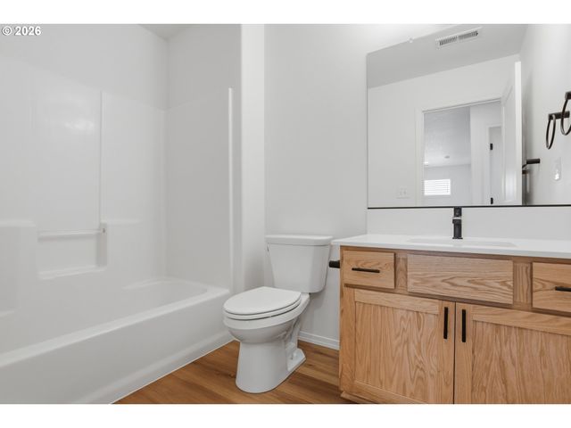 10215 Ne 116TH Ct, Vancouver, WA 98662
