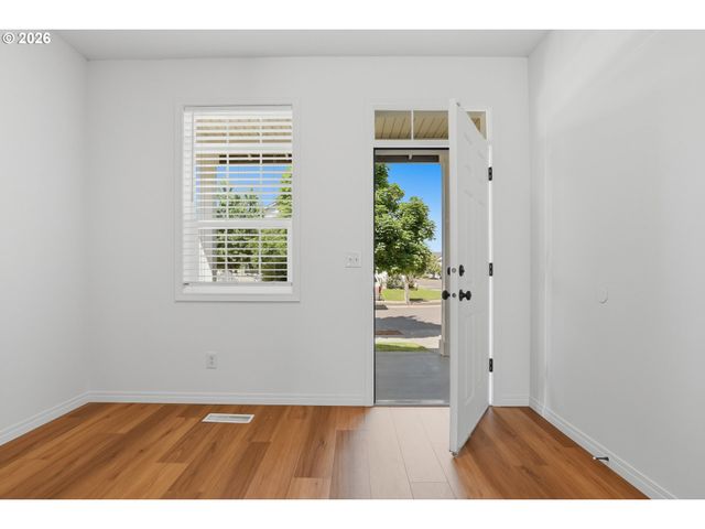 10215 Ne 116TH Ct, Vancouver, WA 98662