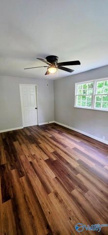 2814 Claiborne Road, Huntsville, AL 35810