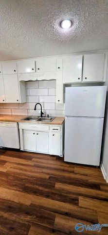 2814 Claiborne Road, Huntsville, AL 35810