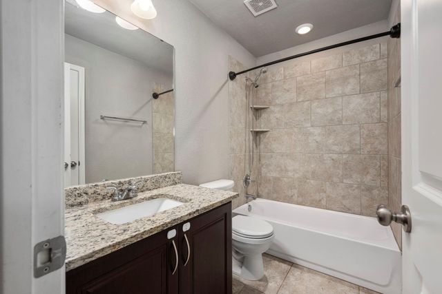 2131 Naples Way, Bryan, TX 77808
