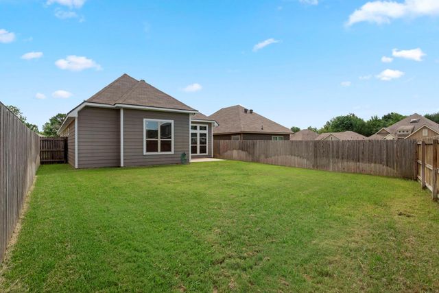 2131 Naples Way, Bryan, TX 77808