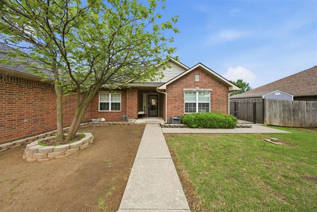 2317 Whispering Pine Boulevard, Shawnee, OK 74804