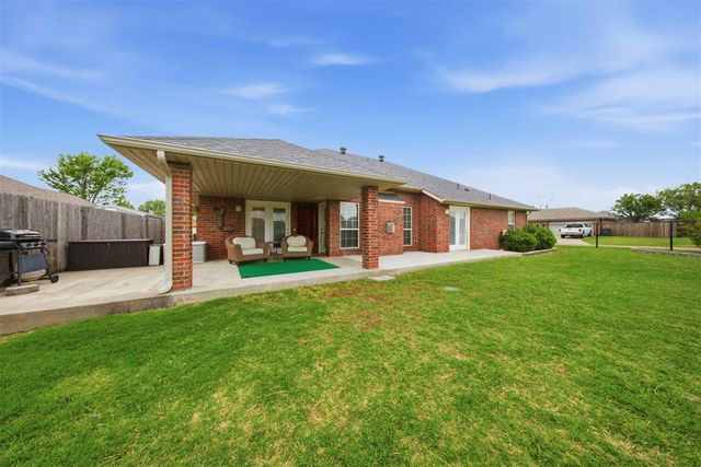 2317 Whispering Pine Boulevard, Shawnee, OK 74804