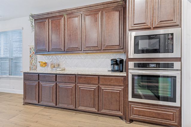 9165 Rock Nettle Drive, Fort Worth, TX 76131