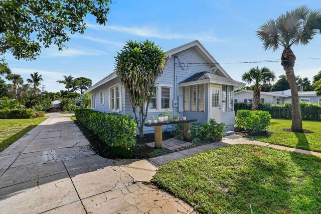 415 Greenbriar Drive, West Palm Beach, FL 33403
