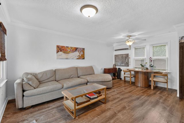 415 Greenbriar Drive, West Palm Beach, FL 33403