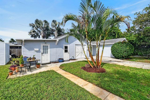 415 Greenbriar Drive, West Palm Beach, FL 33403